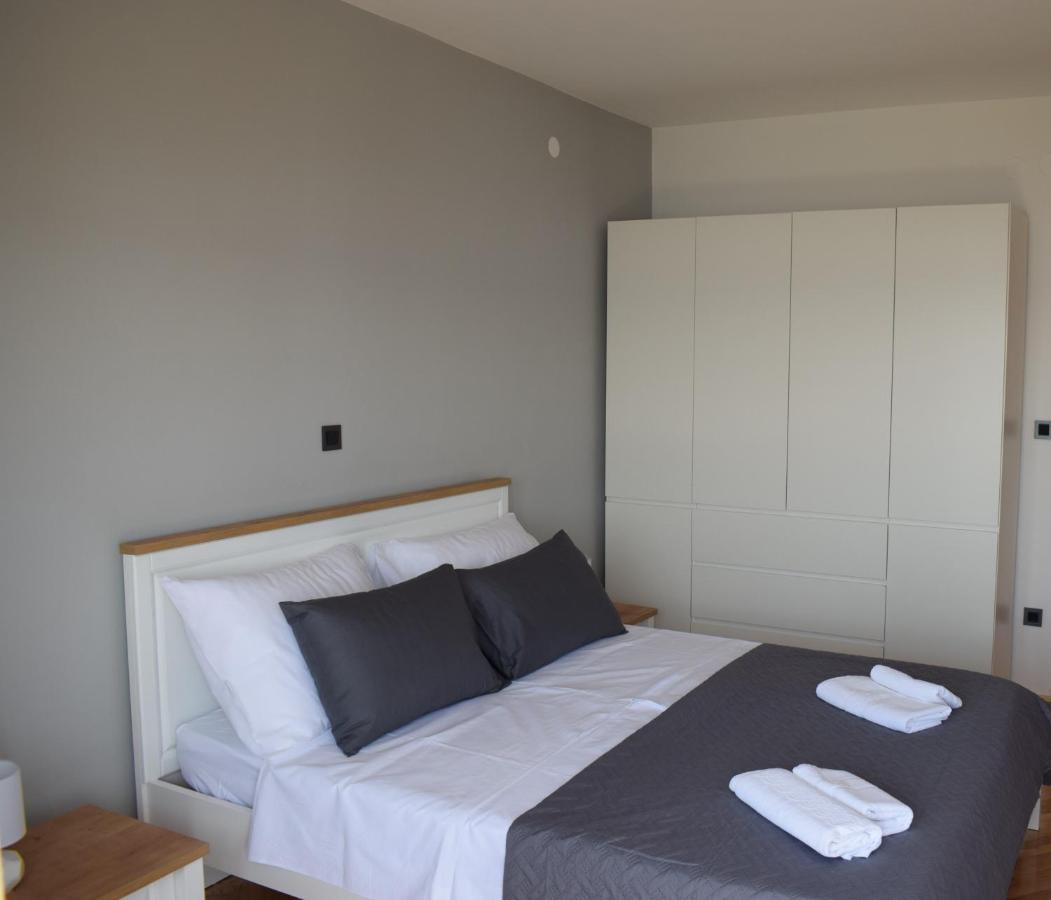 Apartman Oneum Omiš Exterior foto