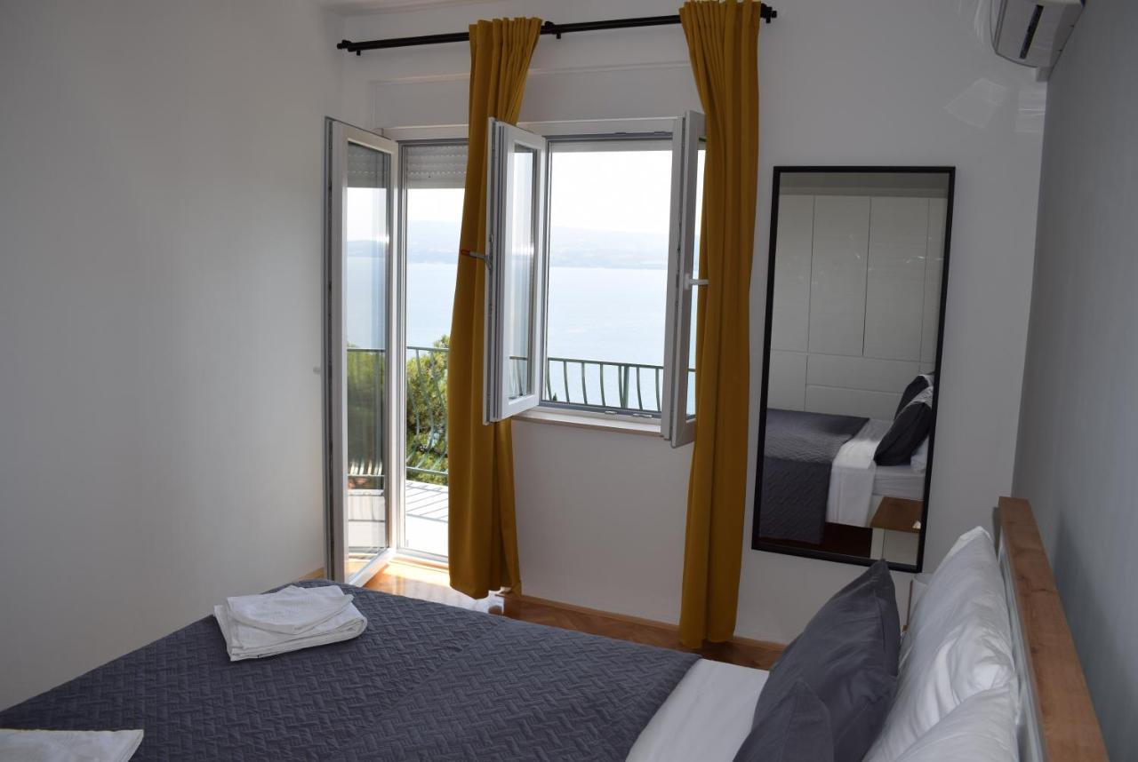 Apartman Oneum Omiš Exterior foto